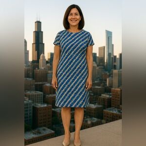 J McLaughlin Dress Large shift Swing Short Sleeve Catalina blue pockets Catalina